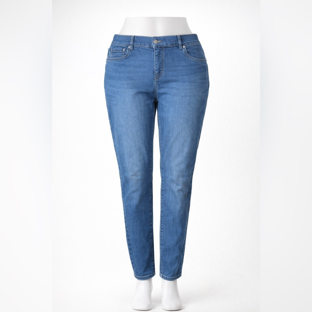 Falls Creek Women’s Stretch Skinny Jeans Medium Wash | 14
